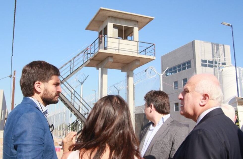 Lifschitz recorrió el nuevo penal de mujeres: tendrá jardín de infantes y un área para realizar actividades