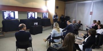 Videoconferencia con referentes de la infectología nacional