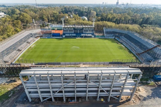 Estadio Gimnasia y Esgrima de La Plata (web)\u002E