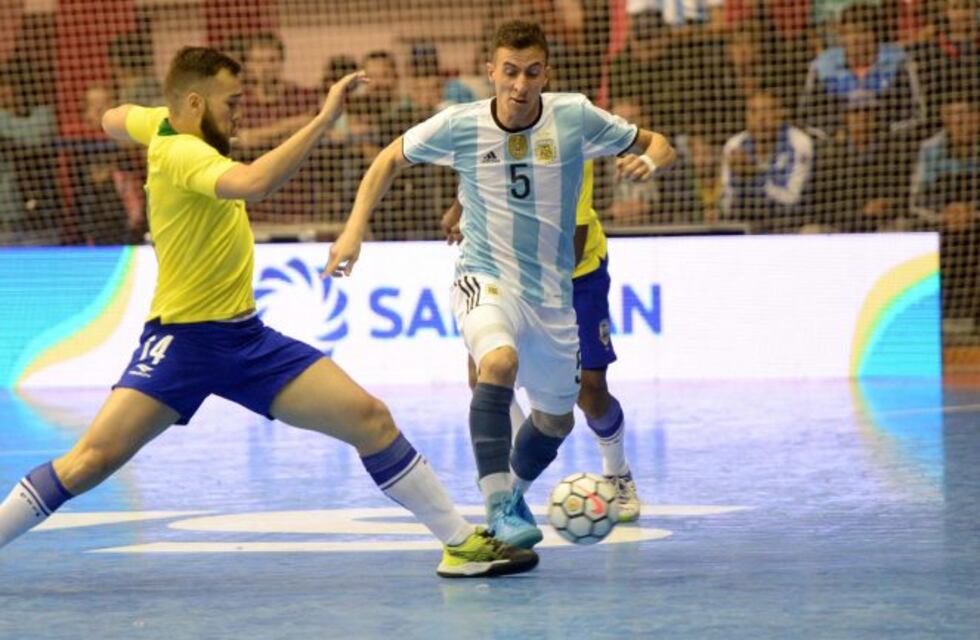 Newell's albergará un amistoso internacional de Futsal entre Argentina y Brasil