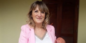 Diputada salteña fue madre a los 43 y no se pidió licencia (Salta 4400)