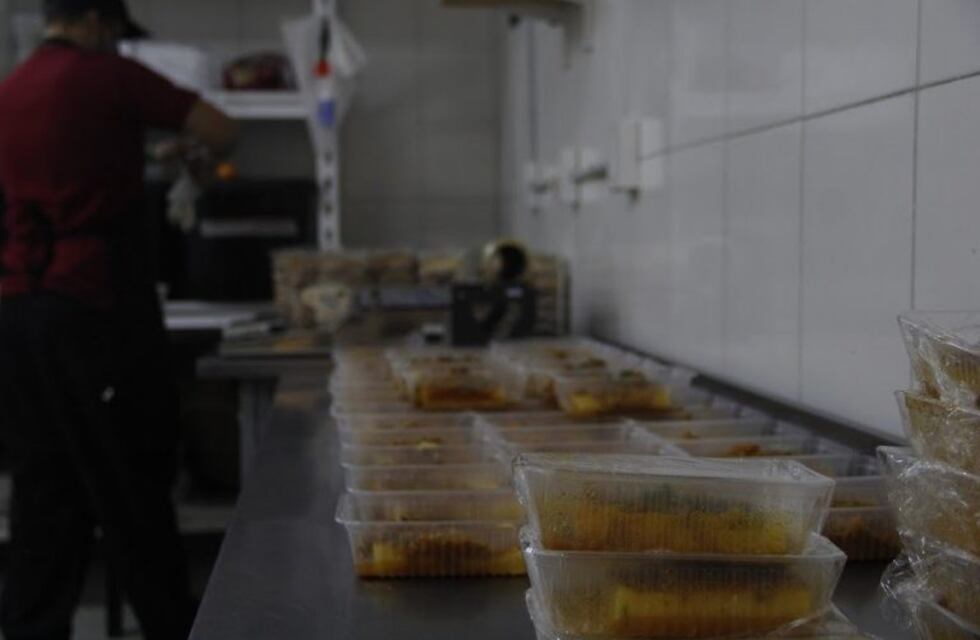 Mantendrán hasta fin de año los precios de comedores universitarios en Rosario