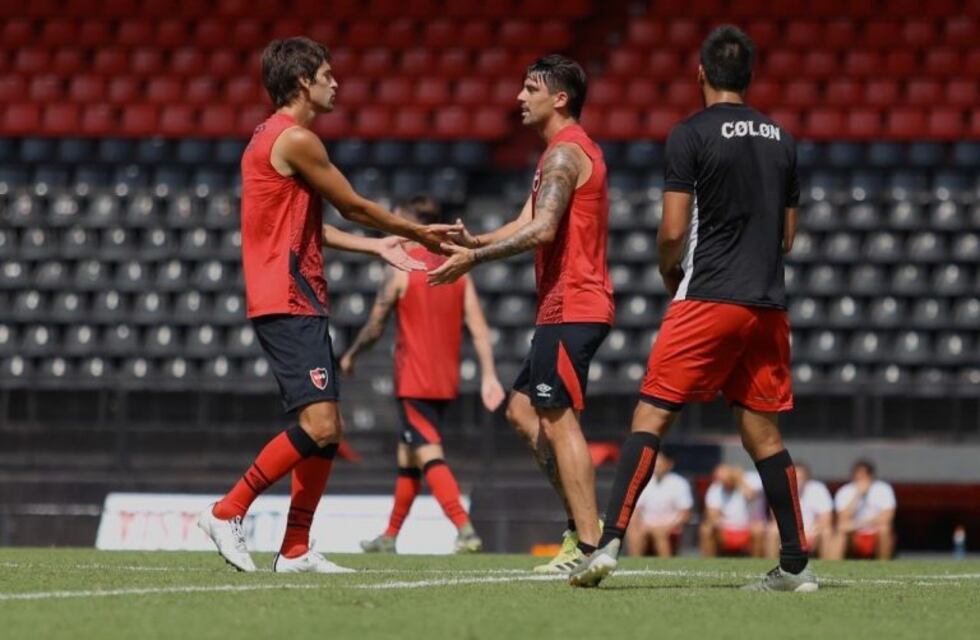 Newell's derrotó a Colón en un amistoso jugado en el Coloso