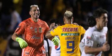 El ex Newell's lleva tres semanas en cuarentena por el diagnóstico\u002E (AFP)