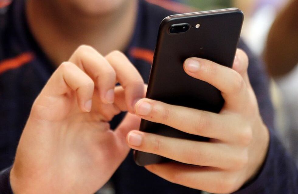 Colapsó el sistema de registro de celulares prepagos y hay quejas