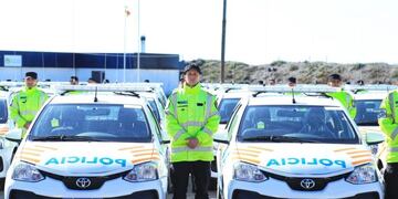 Entrega de móviles para seguridad