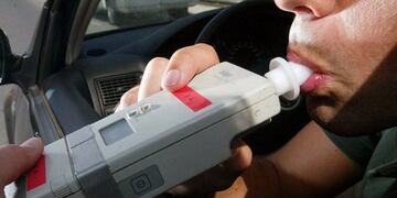 Un conductor fue detenido por conducir ebrio en Tunuyán, tenía más de 2.50 gramos de alcohol en sangre. Imagen ilustrativa.