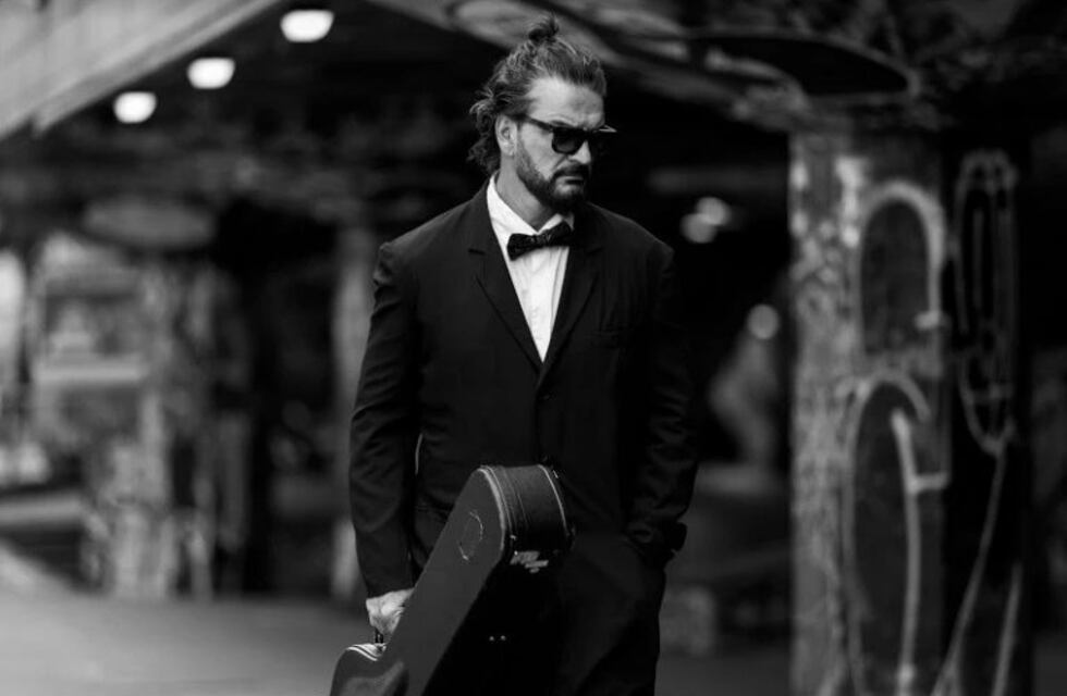 Ricardo Arjona estrenó un nuevo y emotivo video: "Mamás de Moisés"