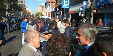Los choferes marcharon con custodia pro el centro\u002E