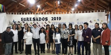 Escuela Wikam Nº 2 directivos, docentes y alumnos egresados Tolhuin, Tierra del Fuego