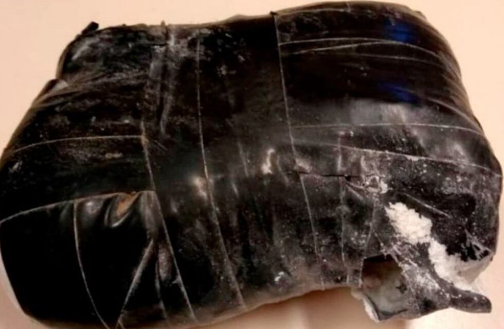 Secuestran medio kilo de cocaína en el patio de una escuela primaria