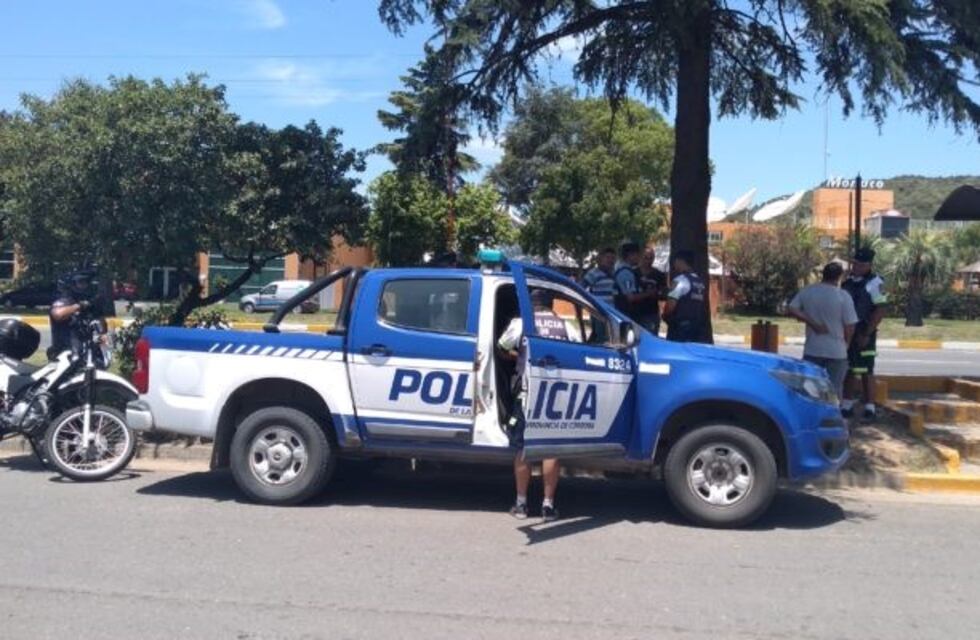 Detuvieron a un hombre con un inhibidor de alarmas en Carlos Paz