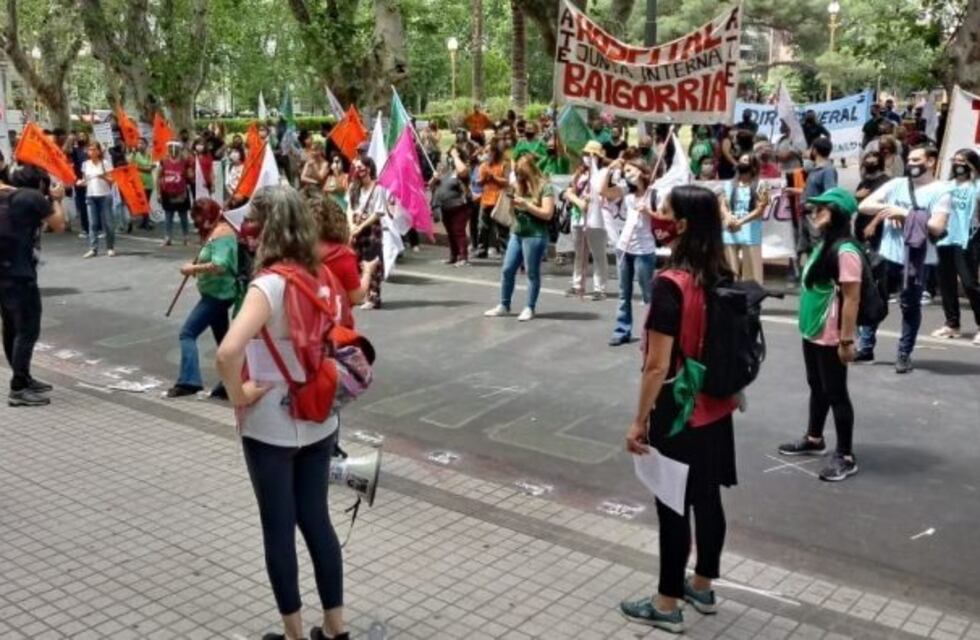 Estatales pidieron la reapertura de la paritaria salarial de la provincia