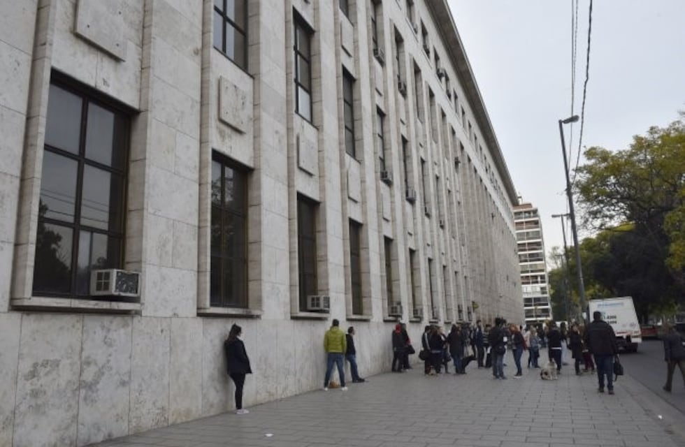 Una jueza contempló un caso de "violencia económica" y un hombre deberá indemnizar a su ex