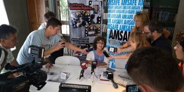 Sonia Alesso, secretaria general de Amsafe, dio cuenta de los detalles de la definición en la asamblea de este viernes\u002E (Twitter)