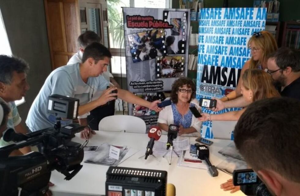 Los docentes públicos de Amsafe rechazaron el aumento del 18%