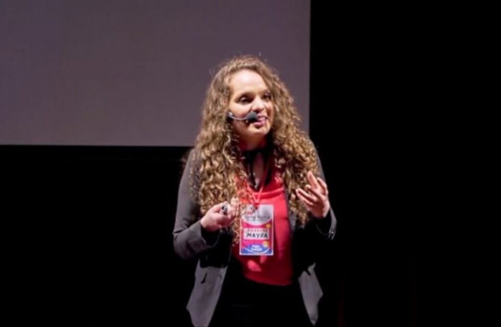 Mayra Arenas disertará en San Luis sobre: "¿Qué tienen los pobres en la cabeza?"