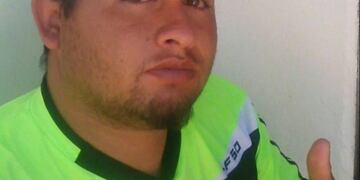 Testigos aseguraron que el albañil de las 70 puñaladas tenía a su hija en brazos al momento del hecho