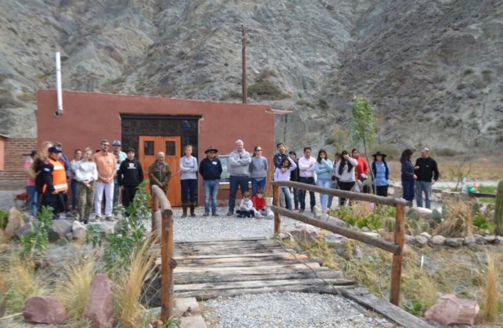 Tumbaya sorprendió al turismo con una colorida Feria Artesanal y Cultural