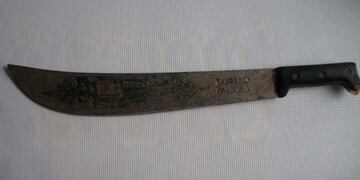 Le secuestraron un machete de metal de unos 50 centímetros\u002E (Flash 24)