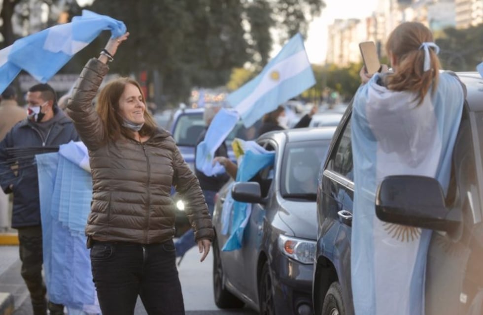 Banderazo contra el Gobierno: hubo manifestaciones en todo el país
