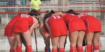 Universitario lidera la Zona 2 del Torneo Regional Damas Rosario-Córdoba\u002E