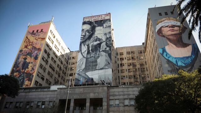 El Hospital de Clínicas tiene el 100% de las camas de terapia intensiva ocupadas
Foto Federico Lopez Claro