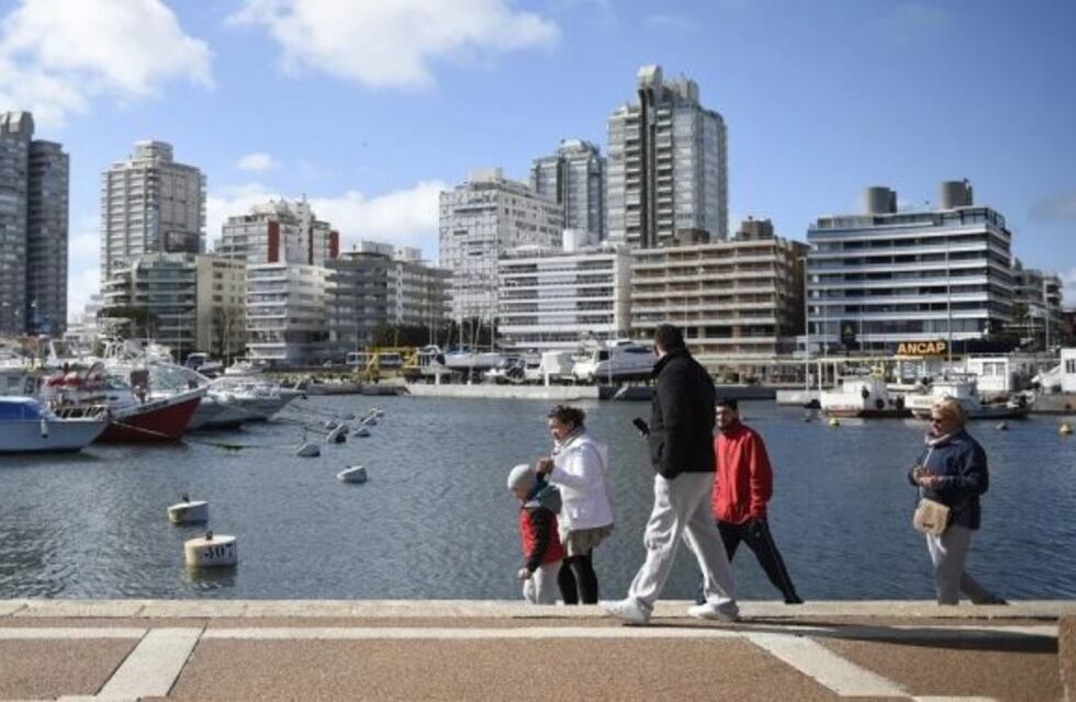 Ya casi 25.000 argentinos emigraron a Uruguay durante la pandemia de coronavirus