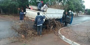 Daños causados por la tarmenta de esta madrugada en Posadas\u002E