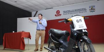 Remate de motos Arroyito