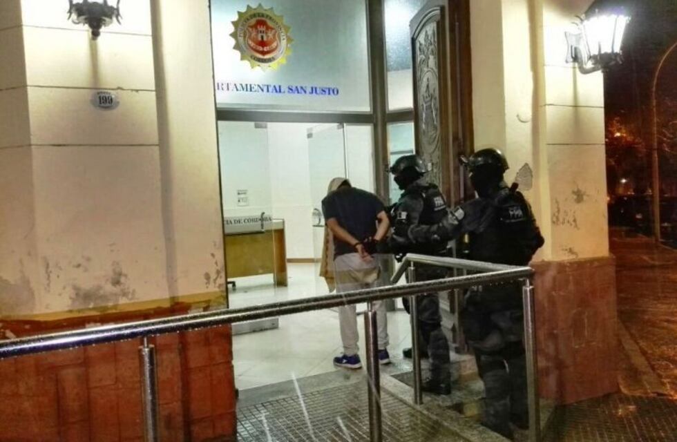 Vendían drogas a metros de una guardería en San Francisco, fueron detenidos