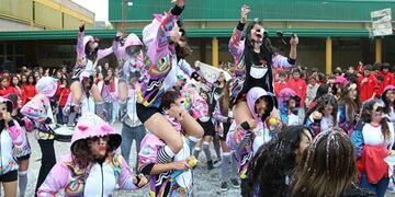 En Santiago del Estero controlarán las presentaciones de los buzos de los colegios