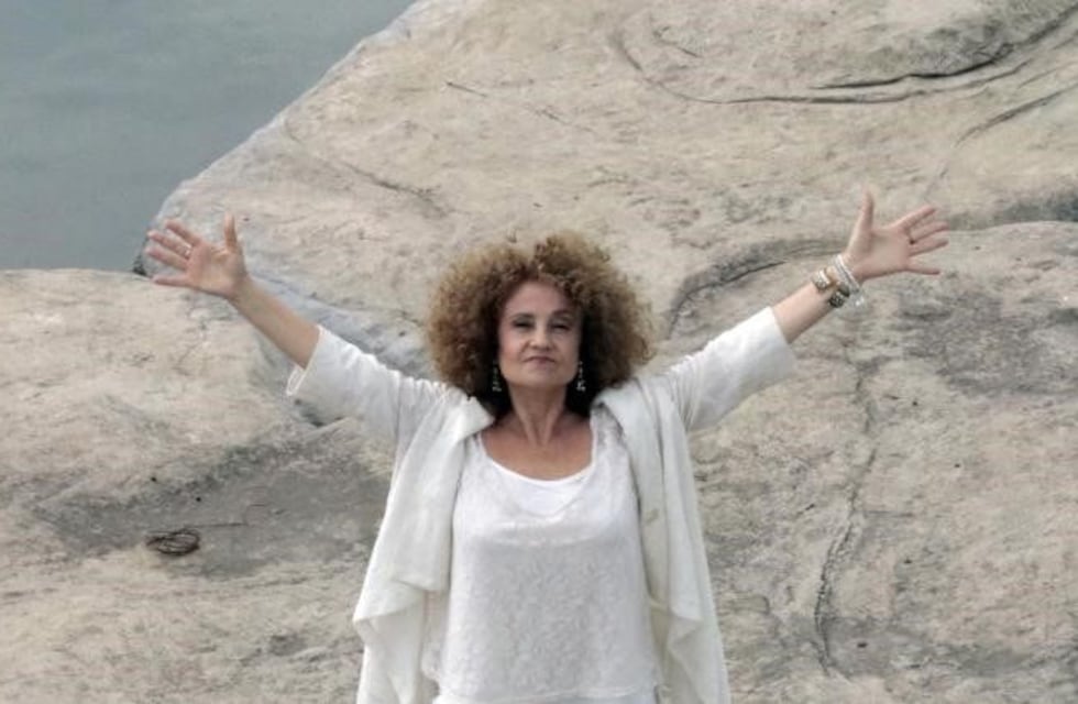 Se presenta en Mar del Plata "74 días de otoño"