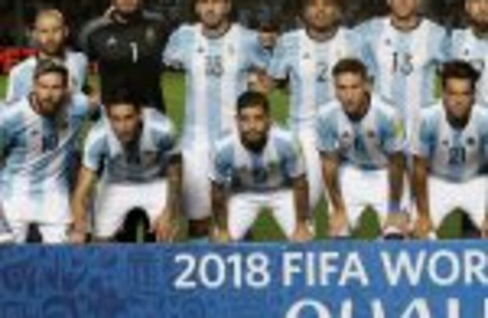 La AFA cambiará el chárter por una aerolínea comercial para los vuelos de la Selección Argentina
