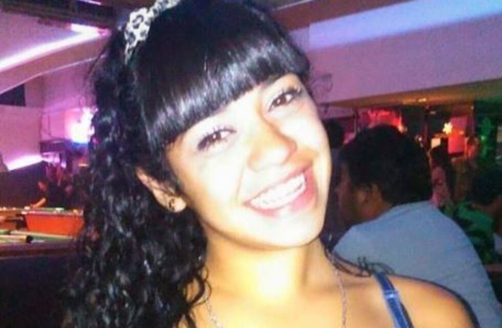 La mamá de Araceli Fulles denunció que uno de los testigos del crimen fue amenazado