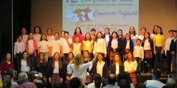 Coro del Colegio Holandés de Tres Arroyos (web)