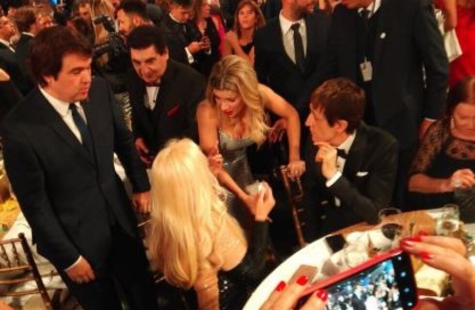 La charla entre Laurita Fernández y Susana Giménez en los Martín Fierro