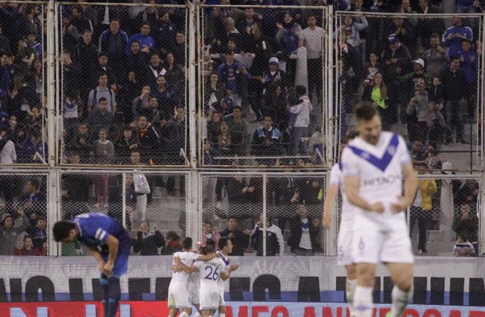 El grosero error de Vélez que se viralizó en las redes sociales