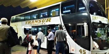 Un pasajero fallecido en la Terminal de Santa Rosa (En Boca de Todos HD)