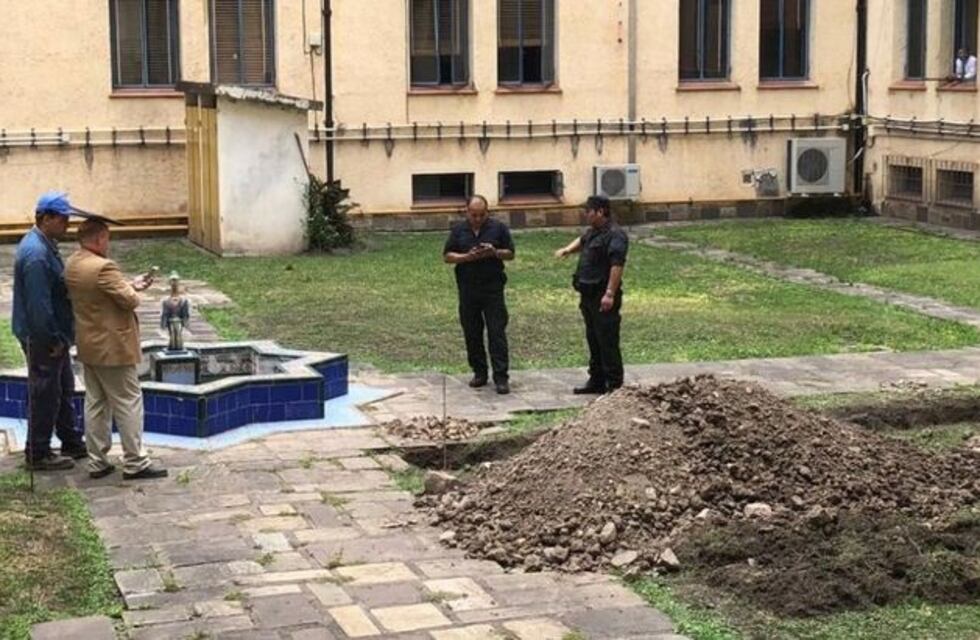 Encontraron huesos enterrados en el Juzgado Federal de Salta