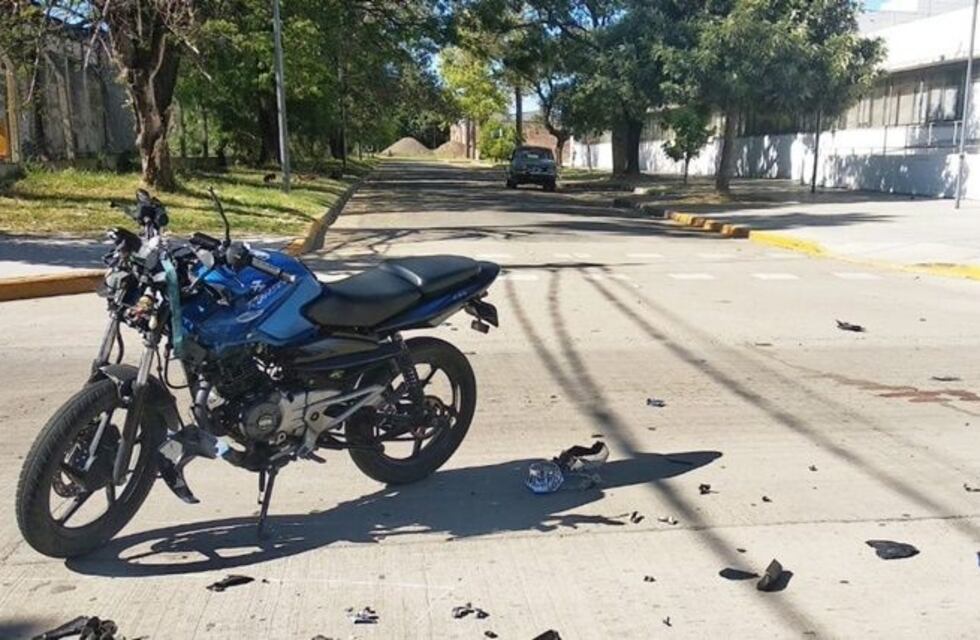 Joven internado en grave estado tras un violento accidente en zona noroeste