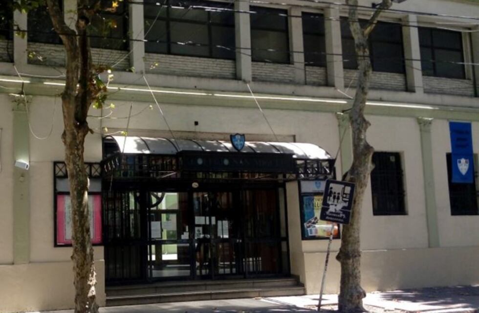 El médico legista no habría detectado signos de abuso en la joven atacada en Recoleta