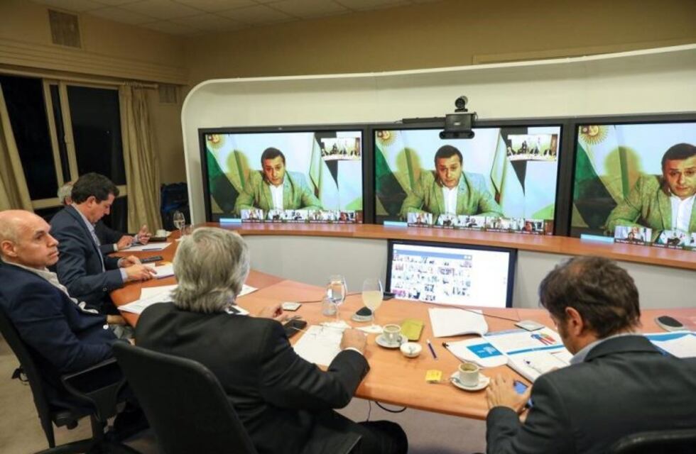 El gobernador pidió al presidente mantener cerrada la frontera con Foz