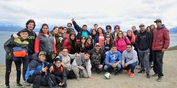 Jovenes en estancia el Tunel