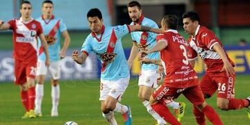 Argentinos Juniors y Arsenal inauguran el fútbol pago de la Superliga\u002E