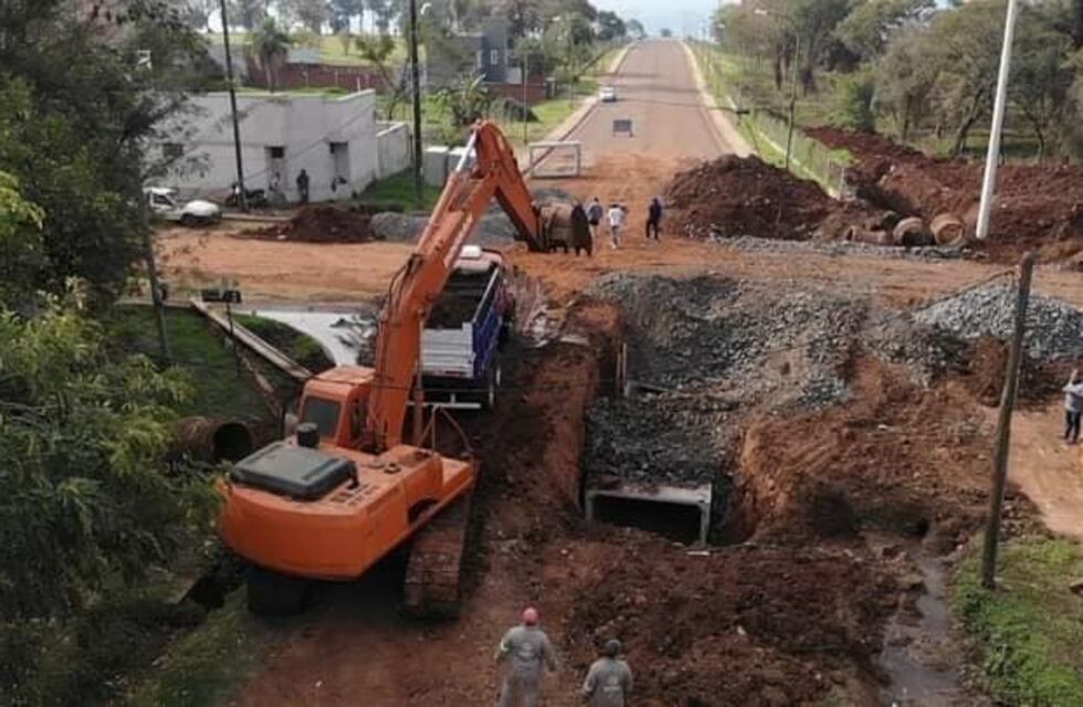 Entuban arroyos sobre Avenida Centenario que conectará a Villa Cabello con el Centro de Posadas