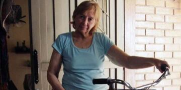 A María Teresa Ambrosini, el Juzgado Vial le devolvería el dinero que pagó (se lo prestaron sus vecinos) porque la multa fue mal cargada por los policías\u002E Todavía no lo recibe\u002E