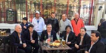 Los artistas fueron los primeros en degustar la comida de la cocina de WinSock\u002E (Facebook)
