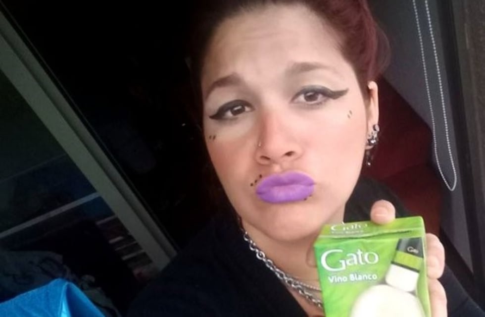 Conocé a "La Jenny", personaje mendocino que revoluciona las redes
