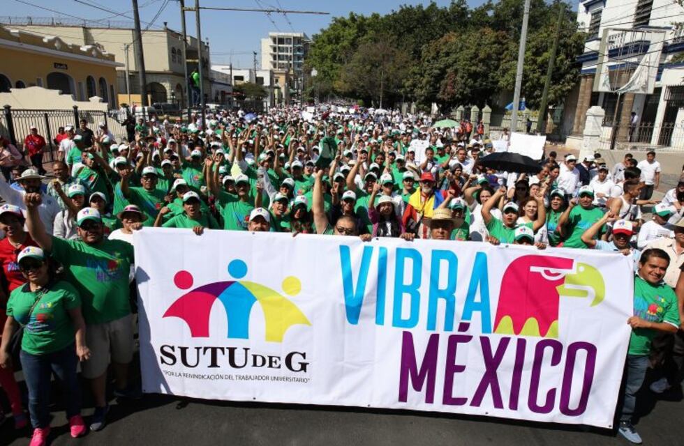 Masivas marchas contra Donald Trump en México